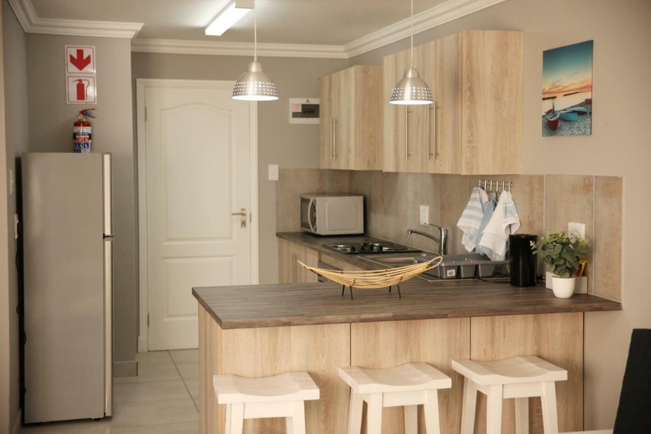 Mari-Amor Self-Catering Apartments Mossel Bay Exteriör bild