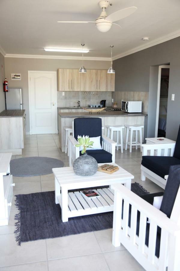 Mari-Amor Self-Catering Apartments Mossel Bay Exteriör bild