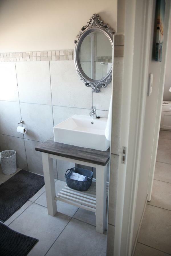 Mari-Amor Self-Catering Apartments Mossel Bay Exteriör bild