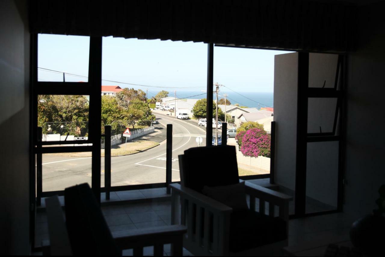 Mari-Amor Self-Catering Apartments Mossel Bay Exteriör bild